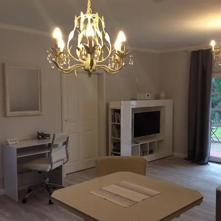 Kleine Villa Marleen, Ferienwohnung Schneverdingen Zimmer foto