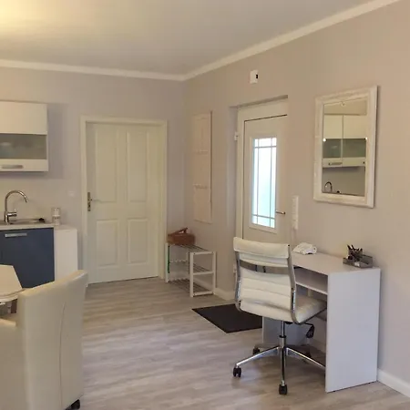 Kleine Villa Marleen, Ferienwohnung Schneverdingen Zimmer foto